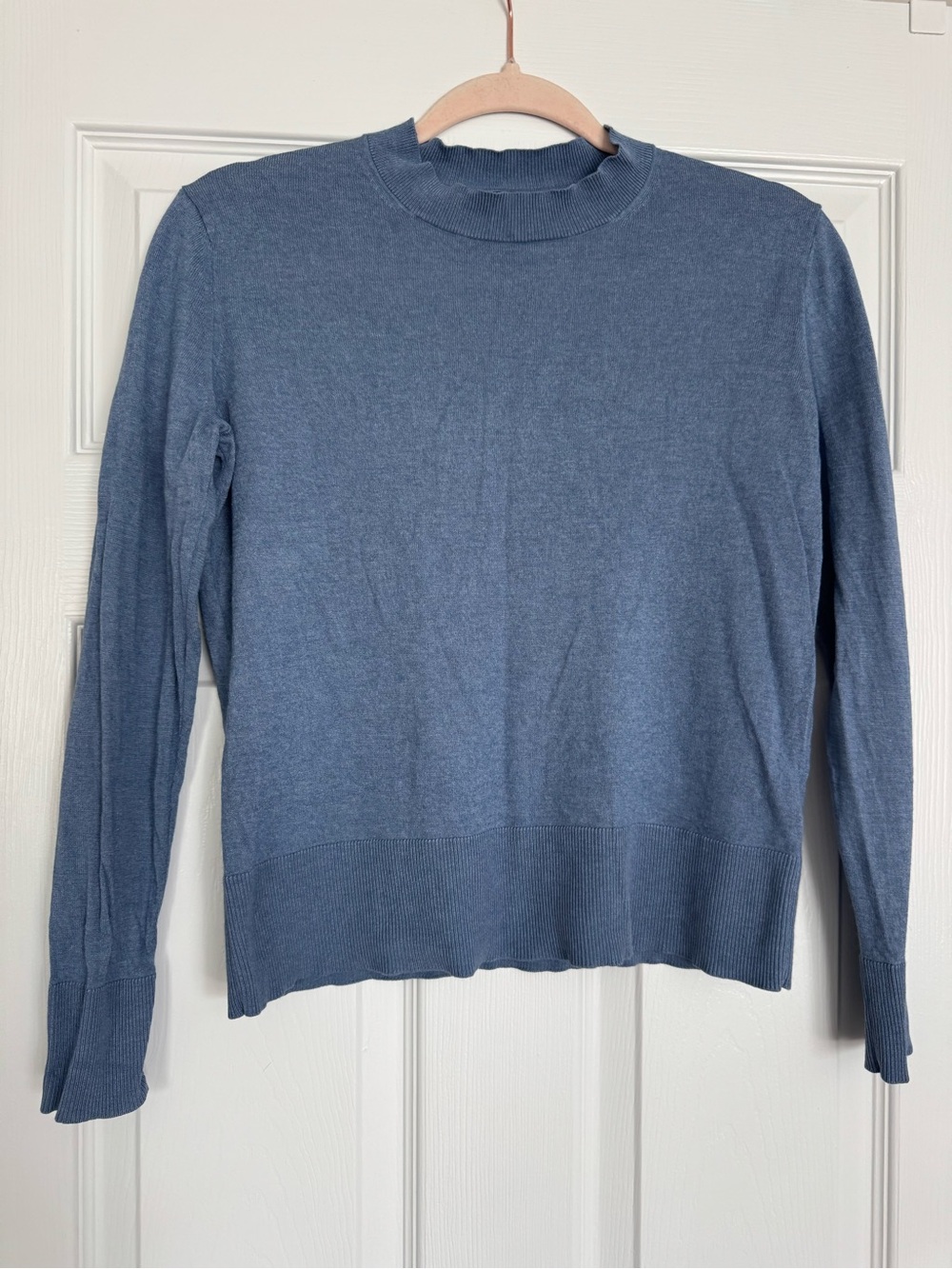 Banana Republic Women's Scoop-Neck Sweater in Slate Blue